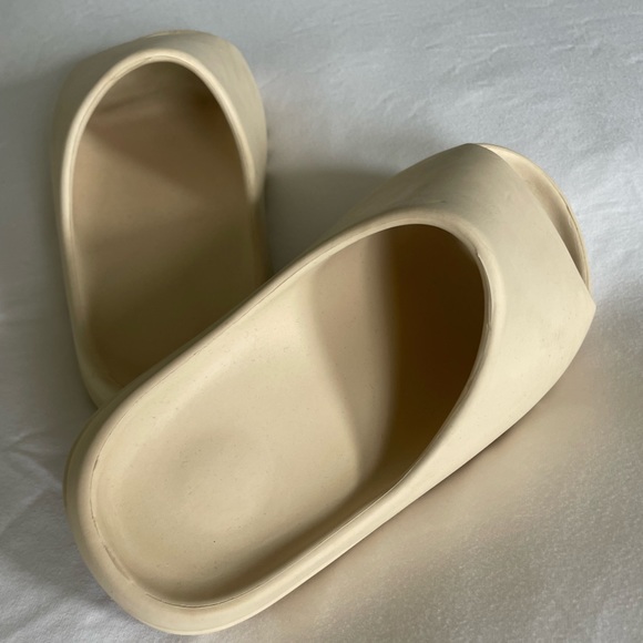 Nude rubber slides - Picture 2 of 7